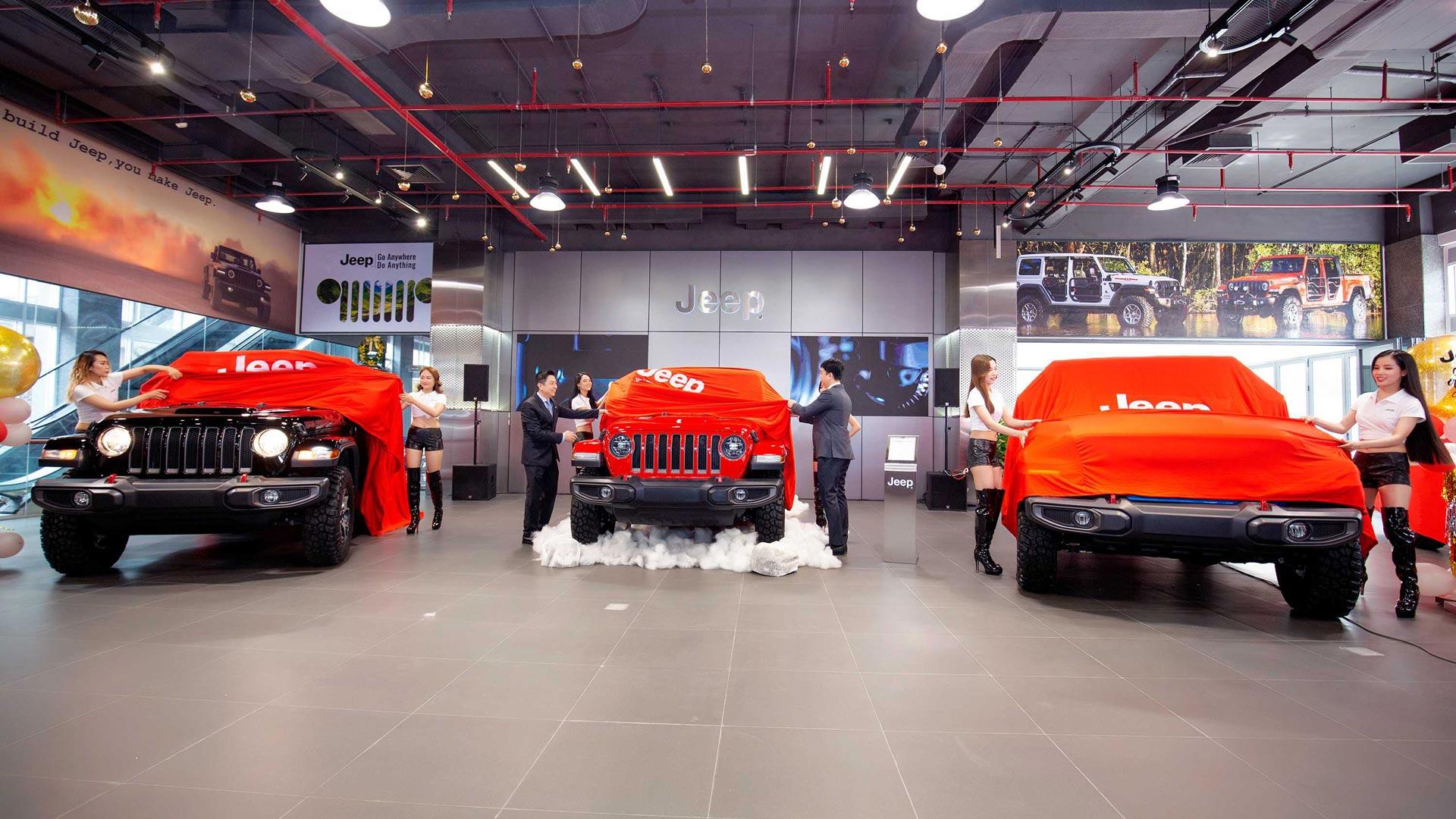 Liên hệ báo giá JEEP RAM VIETNAM